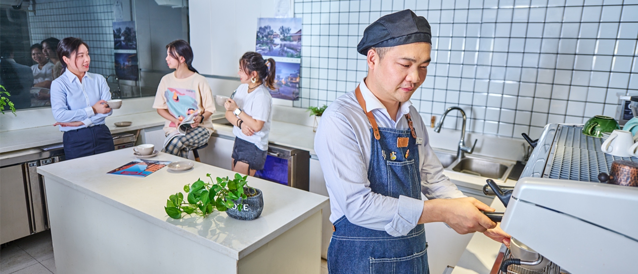 企業(yè)增值服務(wù)-物業(yè)團(tuán)餐