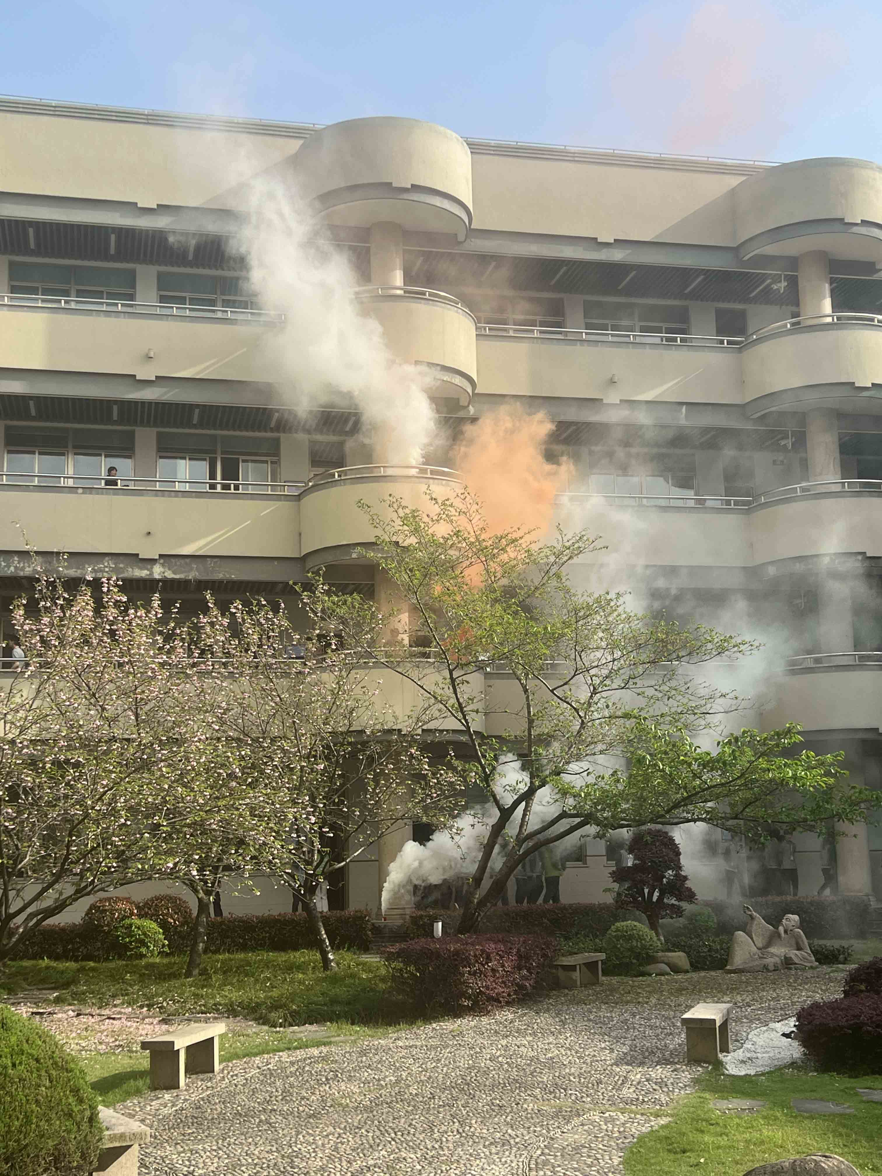 微信圖片_20240425164703.jpg 微信圖片_20240425164703.jpg