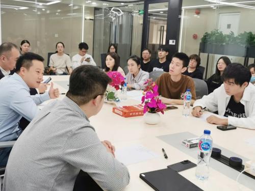 樓宇更新改造調(diào)研頭腦風(fēng)暴 宇更新改造調(diào)研頭腦風(fēng)暴_中企物業(yè)