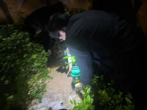 筑起校園安全的鋼鐵長城 筑起校園安全的鋼鐵長城_辦公物業(yè)公司